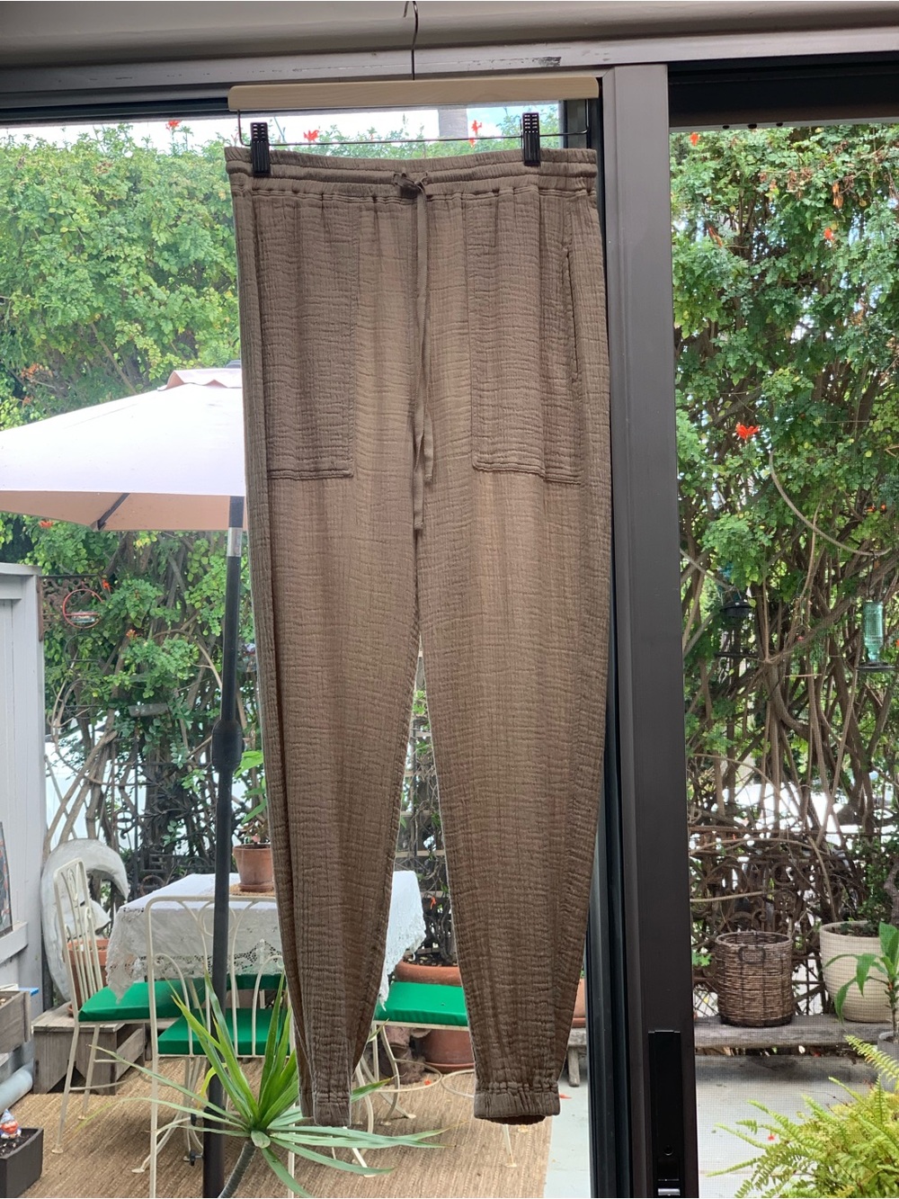 Raquel Allegra jogger pants